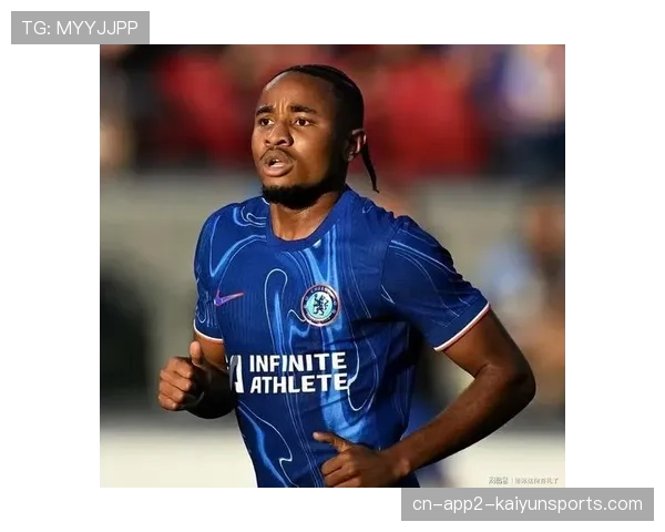 切尔西官方确认：中场核心恩昆库腿筋受伤，预计将缺席四周